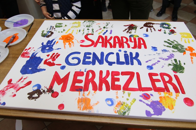 BİR PARÇA MUTLULUK
