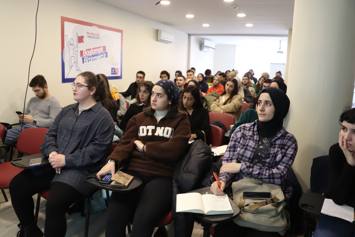 GENÇLER İPA KAMPÜS’TE ve İBB GENÇLİK OFİSLERİNDE BULUŞTU
