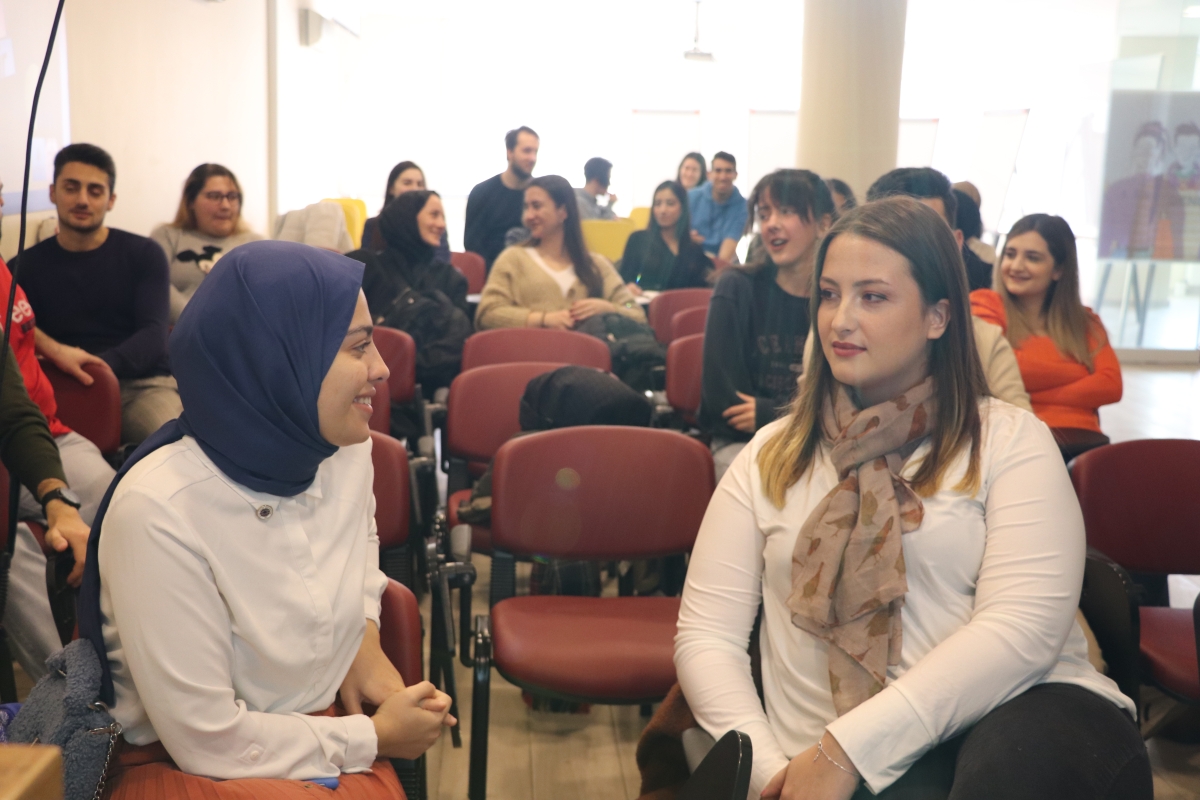 GENÇLER İPA KAMPÜS’TE ve İBB GENÇLİK OFİSLERİNDE BULUŞTU