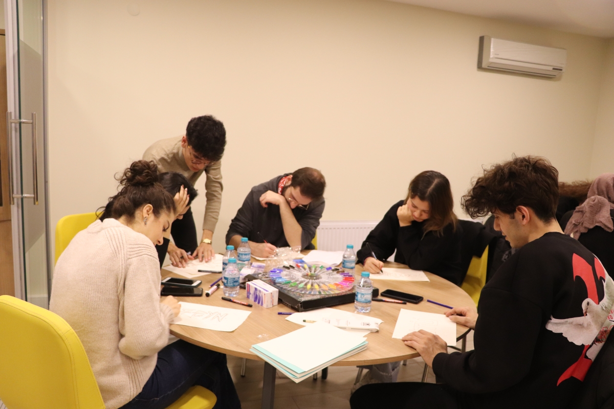 GENÇLER İPA KAMPÜS’TE ve İBB GENÇLİK OFİSLERİNDE BULUŞTU