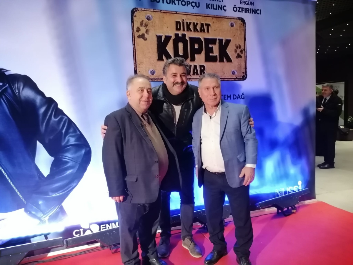 Dikkat Köpek Var; Film Galasından Görüntüler