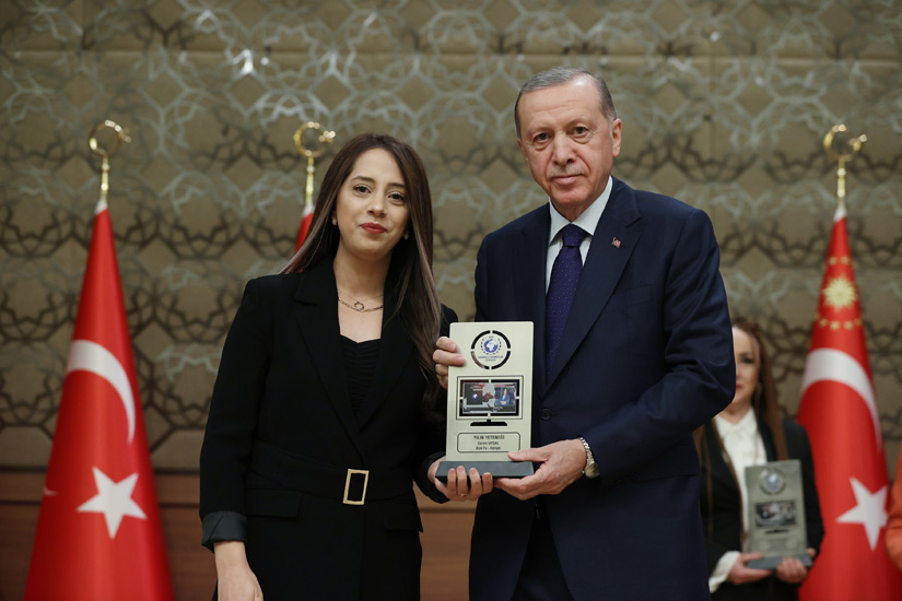 Cumhurbaşkanı Erdoğan, “7. Anadolu Medya Ödülleri” programına katıldı