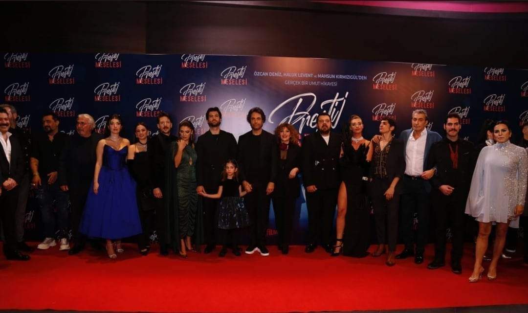 Mahsun Kırmızıgül'ün yeni filmi'nin PRESTİJ MESELESİ GALASI GERÇEKLEŞTİ