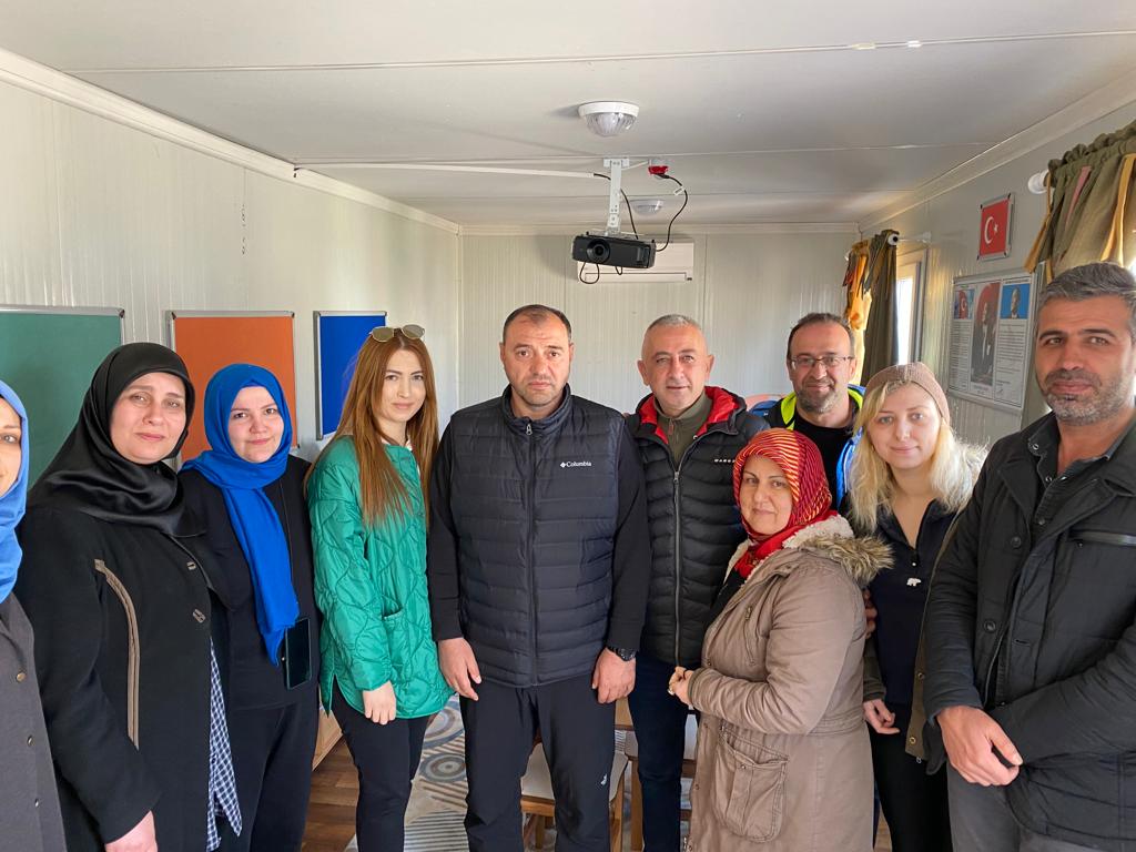 SAKARYA İL MİLLİ EĞİTİM MÜDÜRLÜĞÜNÜN GÖNÜLLÜ ÖĞRETMENLERİ MALATYA'DA..