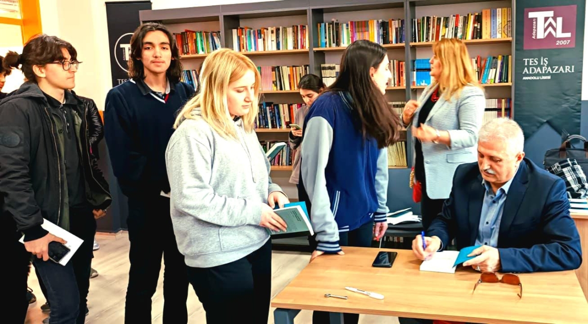 TES-İŞ Anadolu'da Portre Rüzgârı