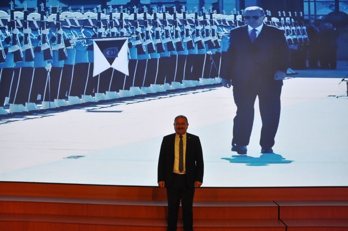 Mevlüt Kandemir, siyaset meydanına İddialı geliyor