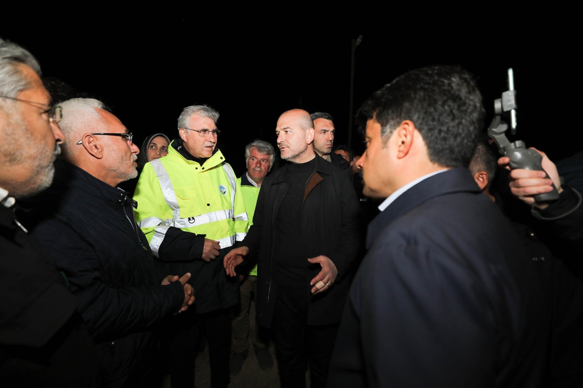 İçişleri Bakanı Soylu İskenderun’daki konteyner kentte: