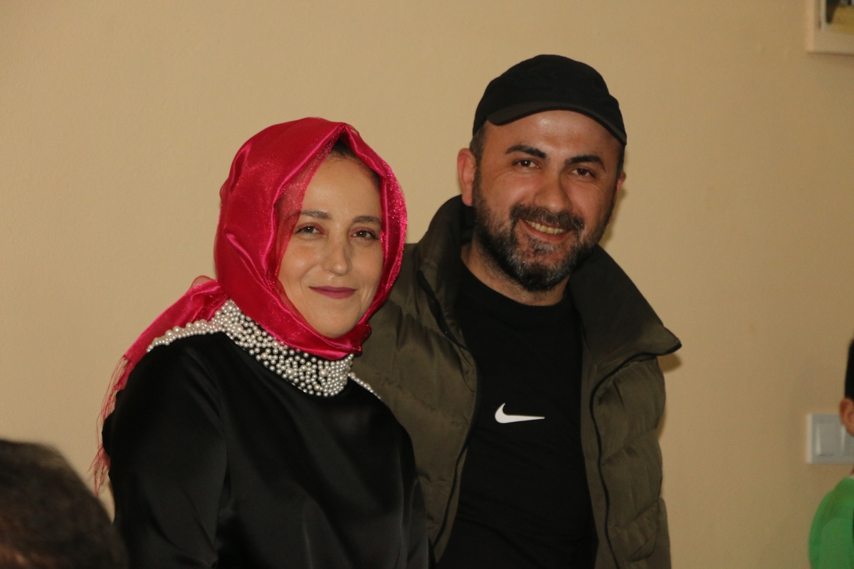 Sakarya Engelliler & Güçlüanneler Yardımlaşma Derneği İftar Yemeğinden Kareler
