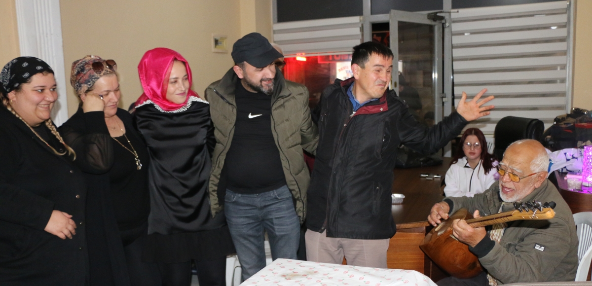 Sakarya Engelliler & Güçlüanneler Yardımlaşma Derneği İftar Yemeğinden Kareler
