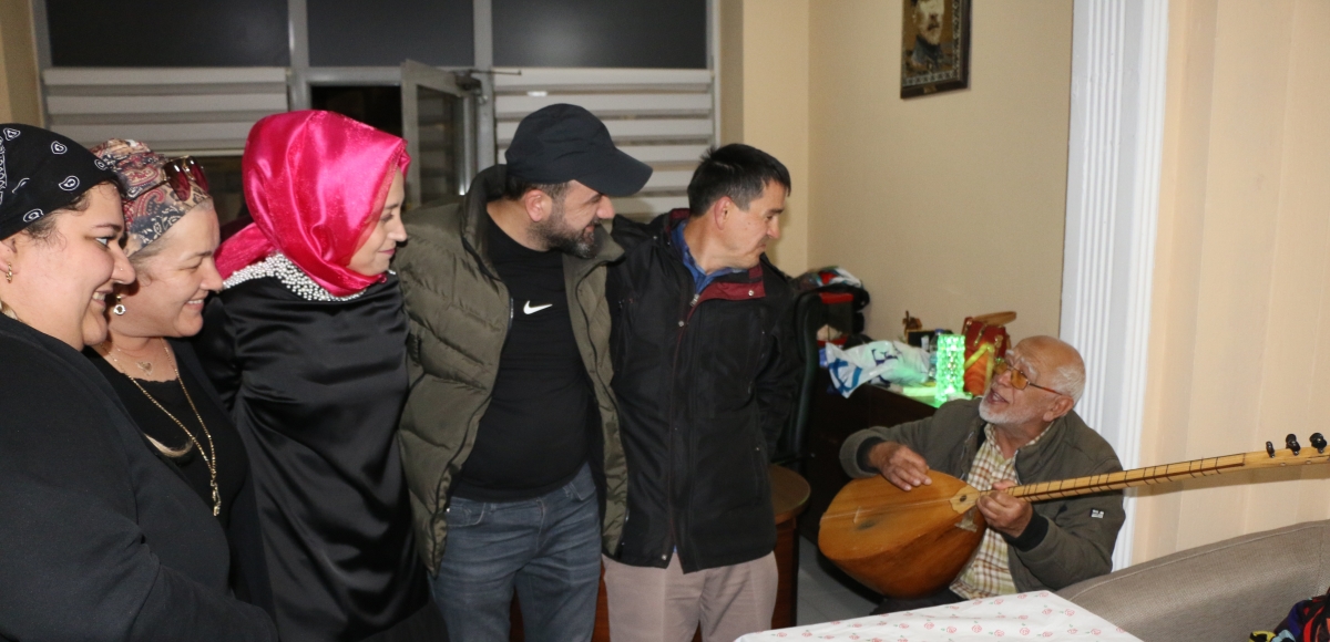 Sakarya Engelliler & Güçlüanneler Yardımlaşma Derneği İftar Yemeğinden Kareler