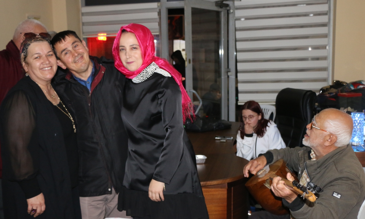 Sakarya Engelliler & Güçlüanneler Yardımlaşma Derneği İftar Yemeğinden Kareler