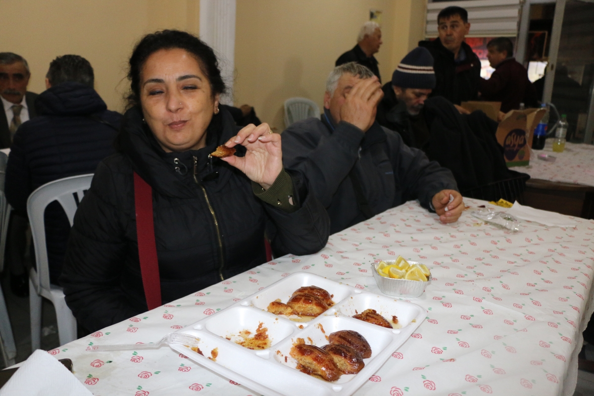 Sakarya Engelliler & Güçlüanneler Yardımlaşma Derneği İftar Yemeğinden Kareler