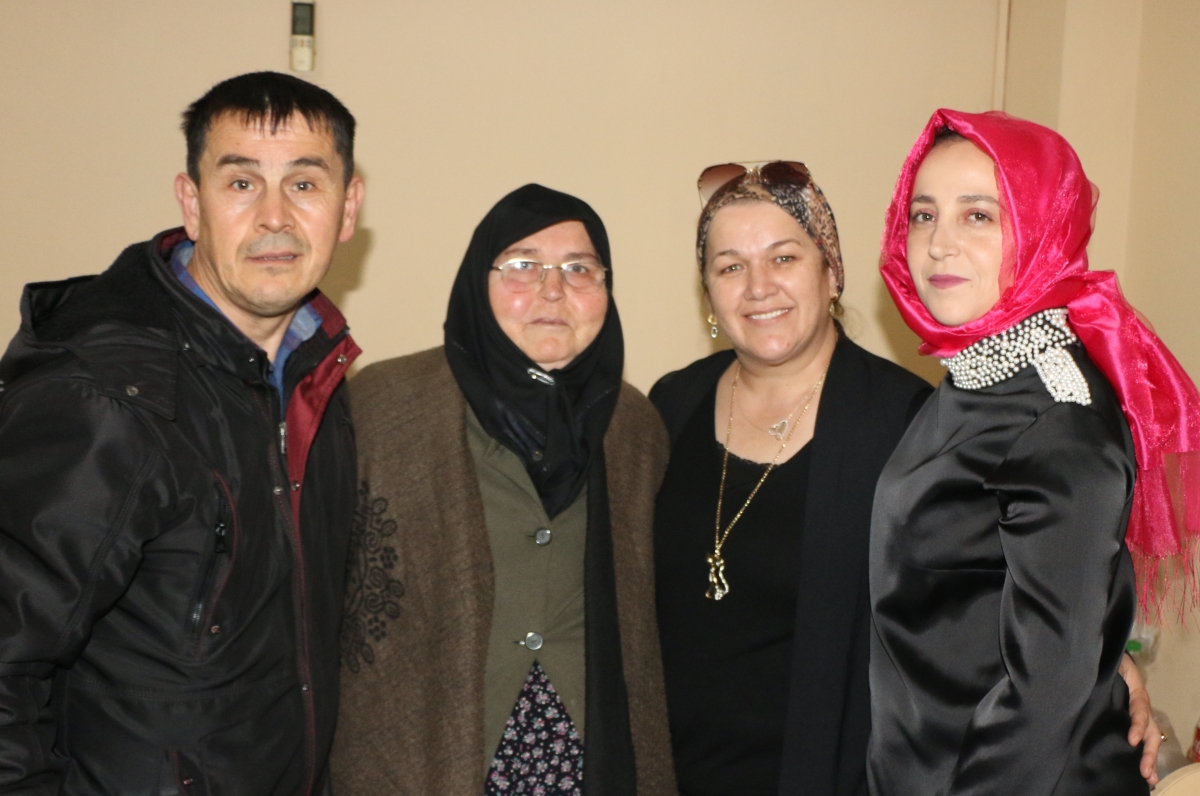 Sakarya Engelliler & Güçlüanneler Yardımlaşma Derneği İftar Yemeğinden Kareler