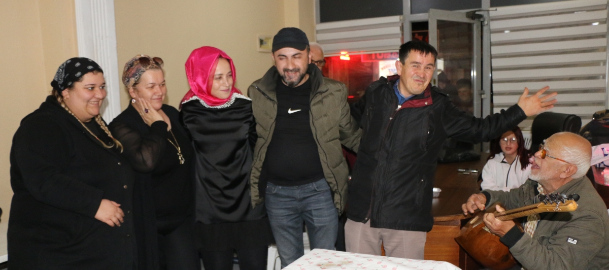 Sakarya Engelliler & Güçlüanneler Yardımlaşma Derneği İftar Yemeğinden Kareler