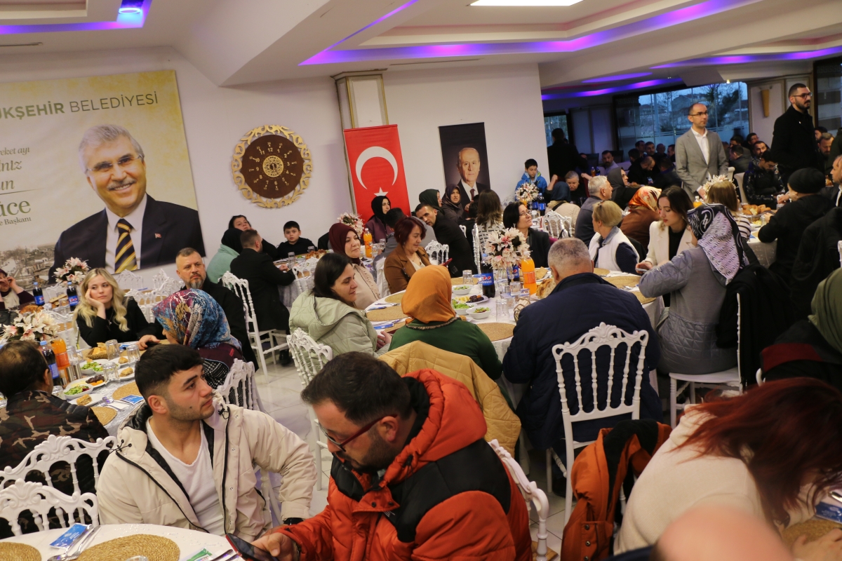 MHP Adapazarı İlçe Teşkilatının düzenlemiş olduğu iftar programından KARELER