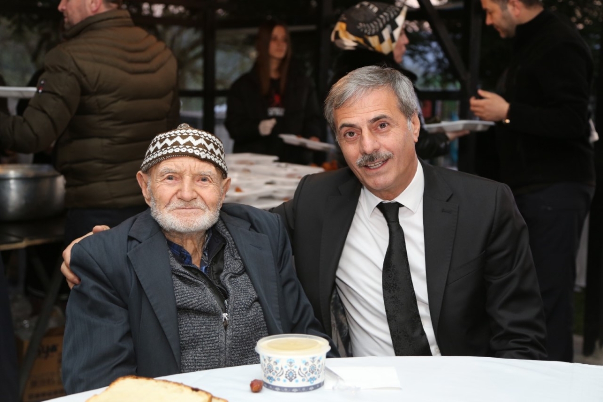Serdivan Dağyoncalı Mahallesi tarafından her yıl gerçekleştirilen iftar programı, bu yıl da büyük ilgi gördü.