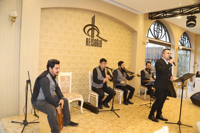 PAKSAN iftar yemeği verdi