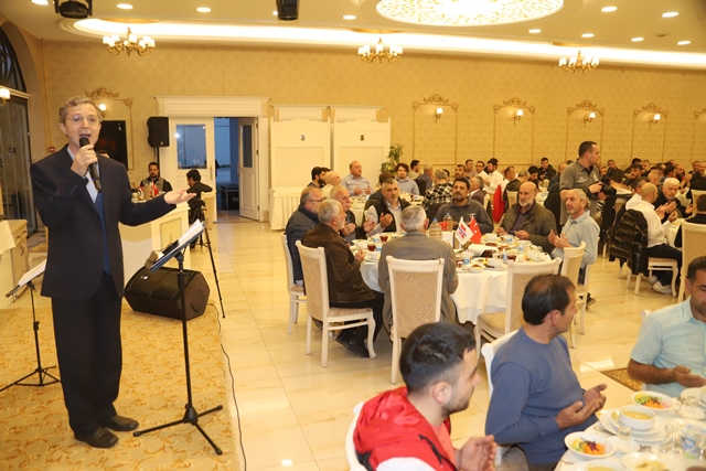 PAKSAN iftar yemeği verdi