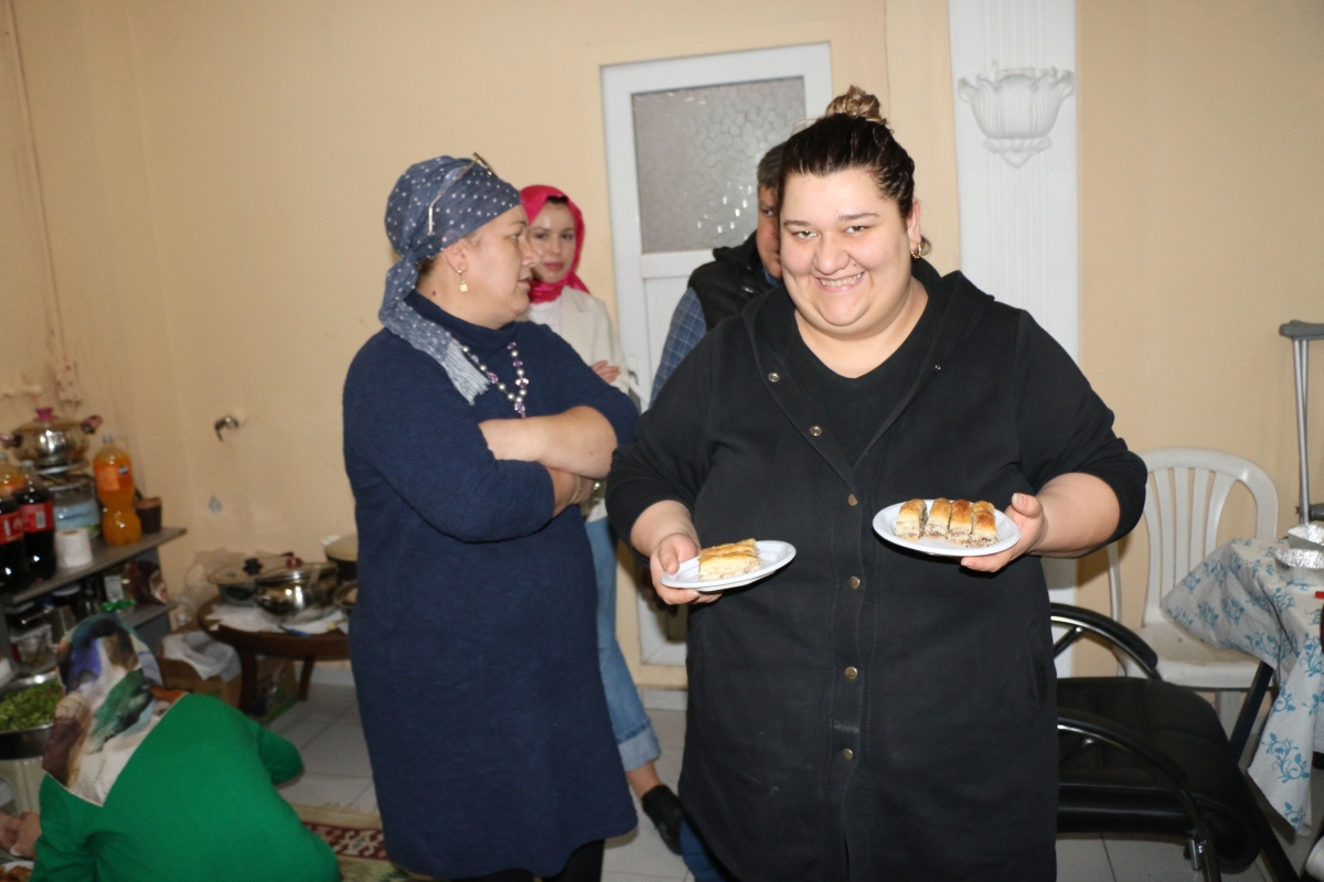 Sakarya Engelliler Güçlü Anneler Yardımlaşma Derneği Geleneksen İftar Yemeği