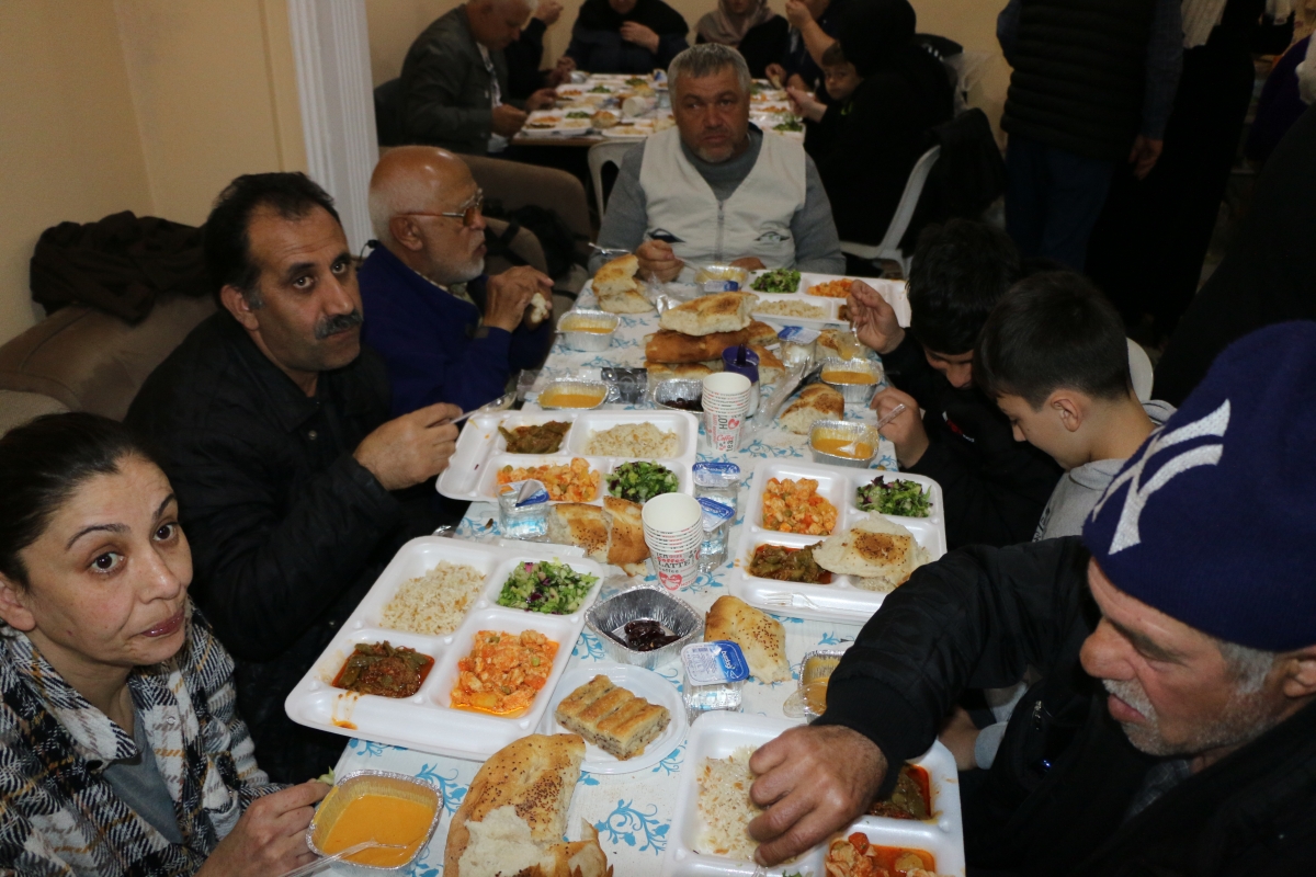 Sakarya Engelliler Güçlü Anneler Yardımlaşma Derneği Geleneksen İftar Yemeği