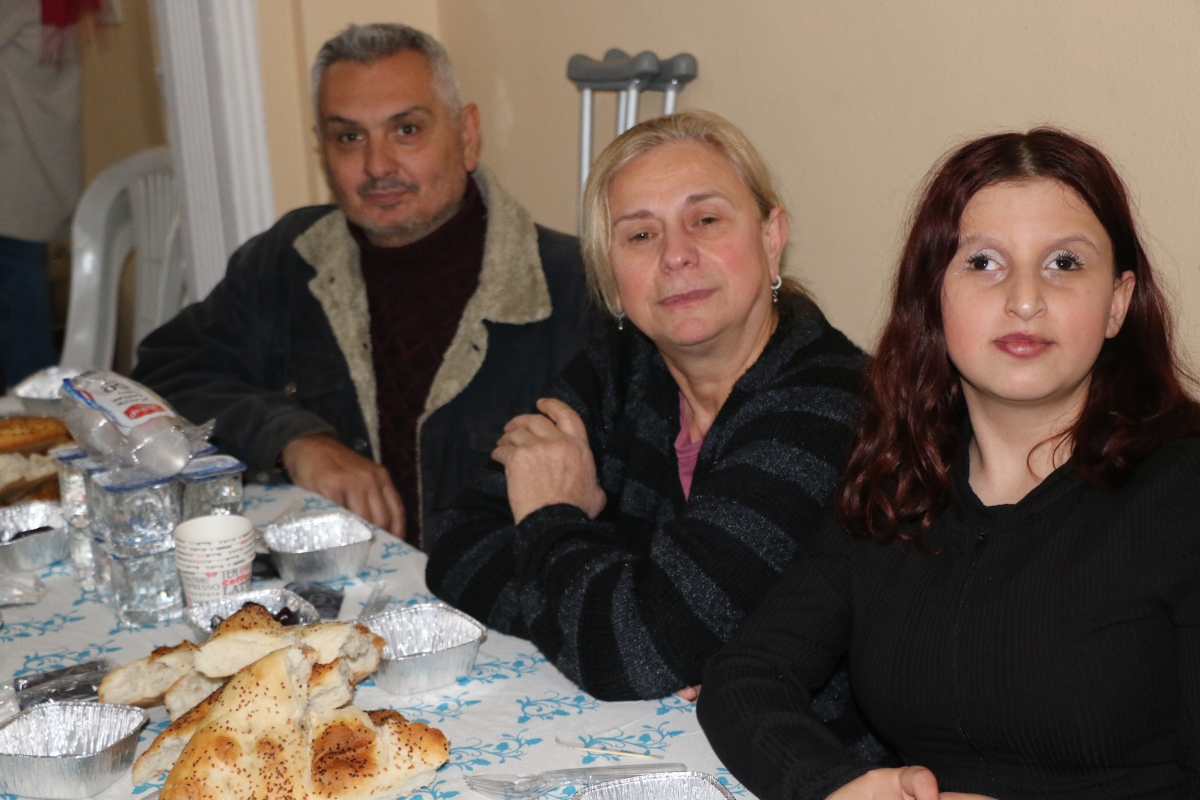 Sakarya Engelliler Güçlü Anneler Yardımlaşma Derneği Geleneksen İftar Yemeği