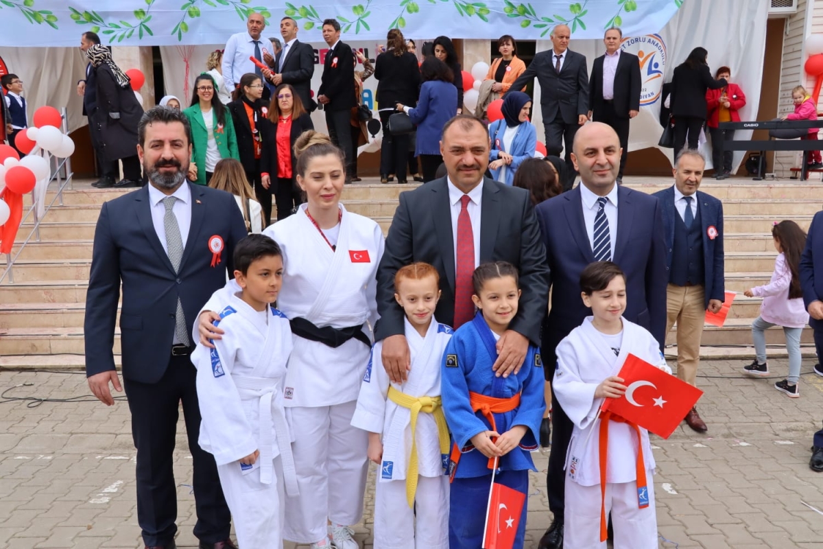 Sakarya'da 23 Nisan Coşkuyla Kutlandı
