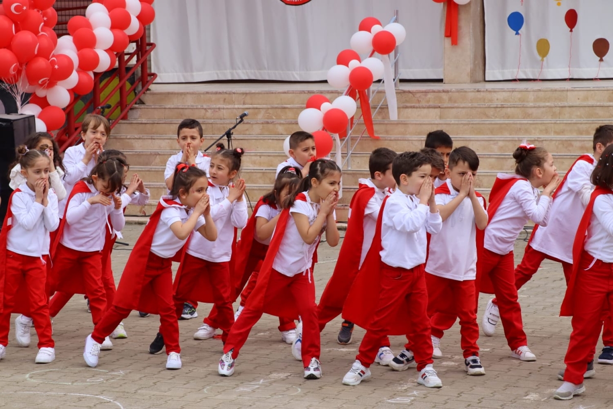Sakarya'da 23 Nisan Coşkuyla Kutlandı