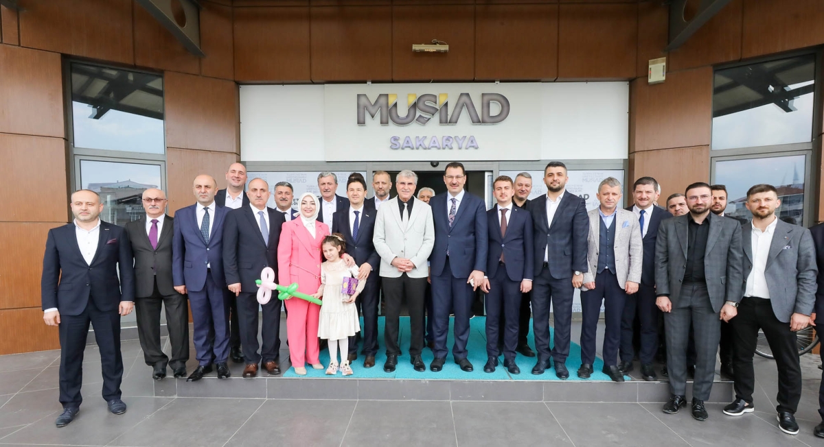 Ekrem Yüce Sakarya’yı karış karış gezdi: “Biz bu şehre gönülden sevdalıyız”