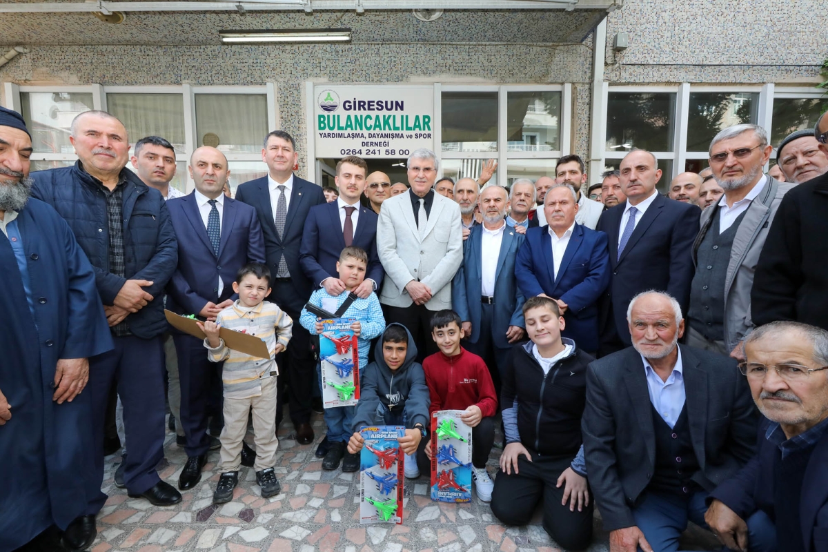 Ekrem Yüce Sakarya’yı karış karış gezdi: “Biz bu şehre gönülden sevdalıyız”
