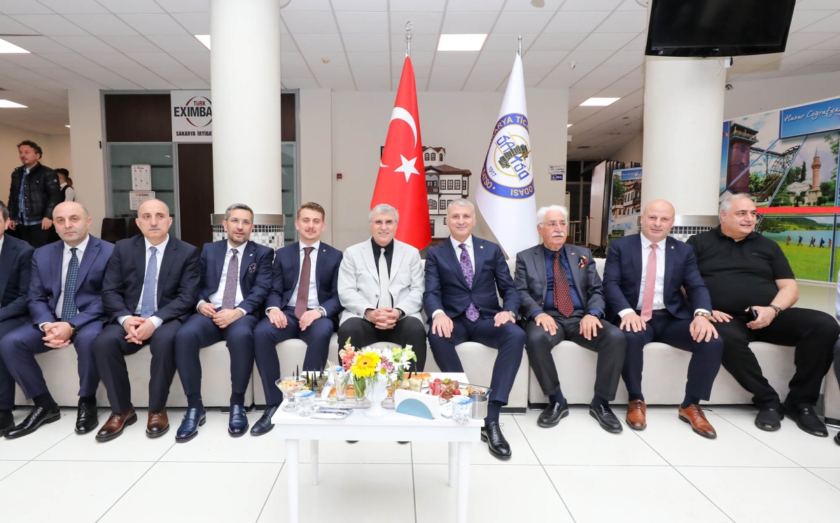 Ekrem Yüce Sakarya’yı karış karış gezdi: “Biz bu şehre gönülden sevdalıyız”
