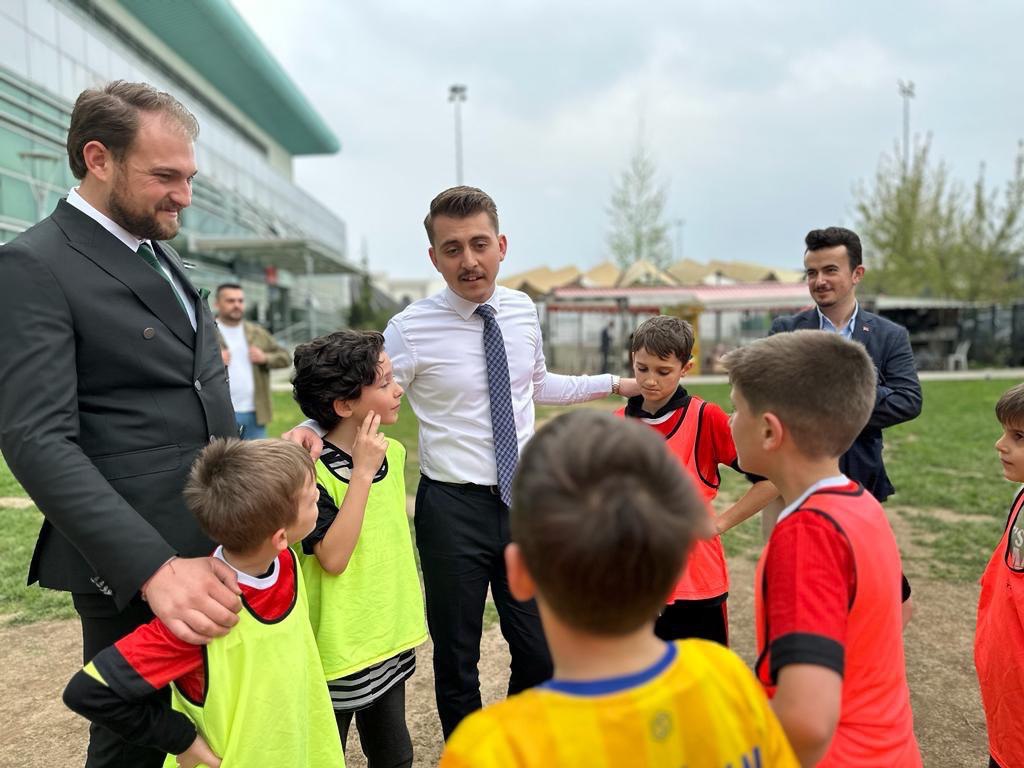 AK Parti Sakarya Milletvekili Adayı Rahmi Can Şeşen