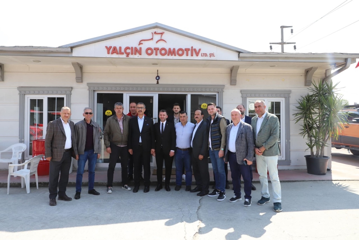 Bayraktar ve Kılıç, Şehrin Kalbi Adapazarı’nda 14 Mayıs Zaferine Hep Birlikte Yürüyoruz