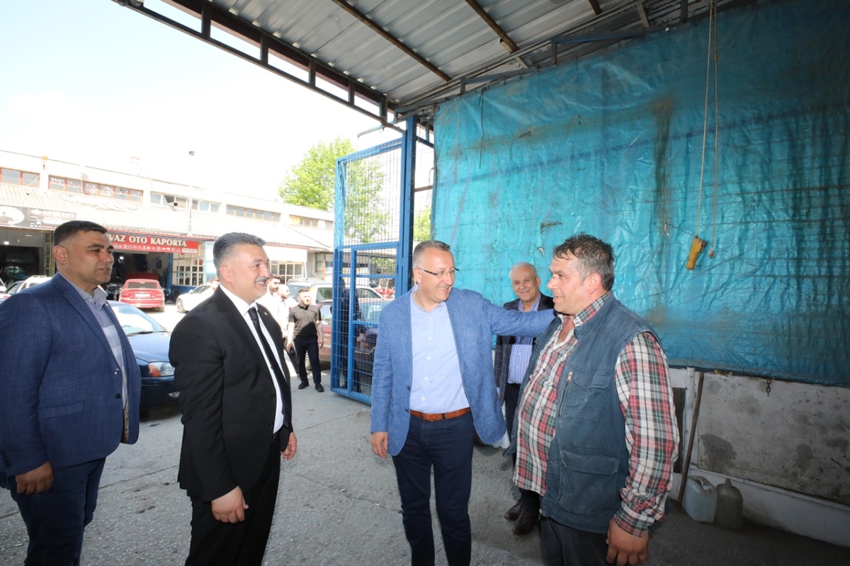 Bayraktar ve Kılıç, Şehrin Kalbi Adapazarı’nda 14 Mayıs Zaferine Hep Birlikte Yürüyoruz