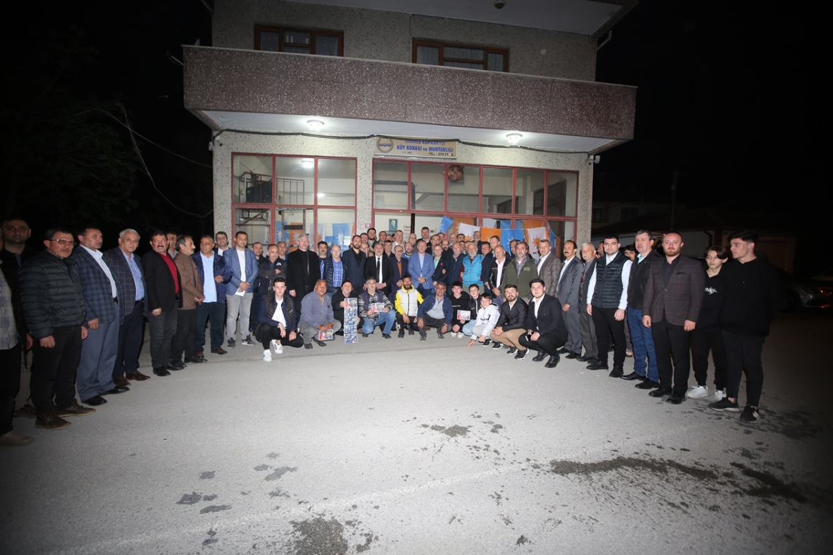 Bayraktar ve Kılıç, Şehrin Kalbi Adapazarı’nda 14 Mayıs Zaferine Hep Birlikte Yürüyoruz