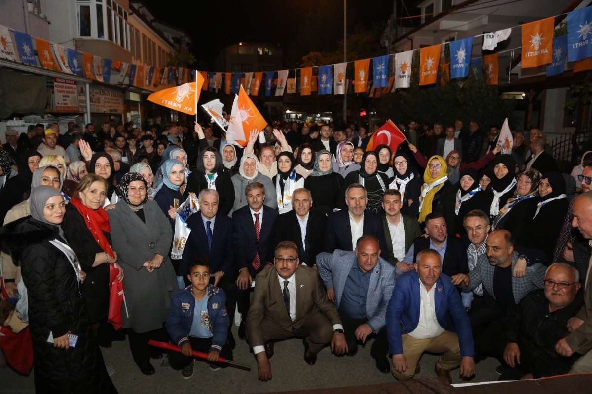 AK Parti Sakarya İl Başkanı Yunus Tever Meydanlara Sığmayan Coşkumuz 14 Mayıs Zaferinin Ayak Sesleridir!