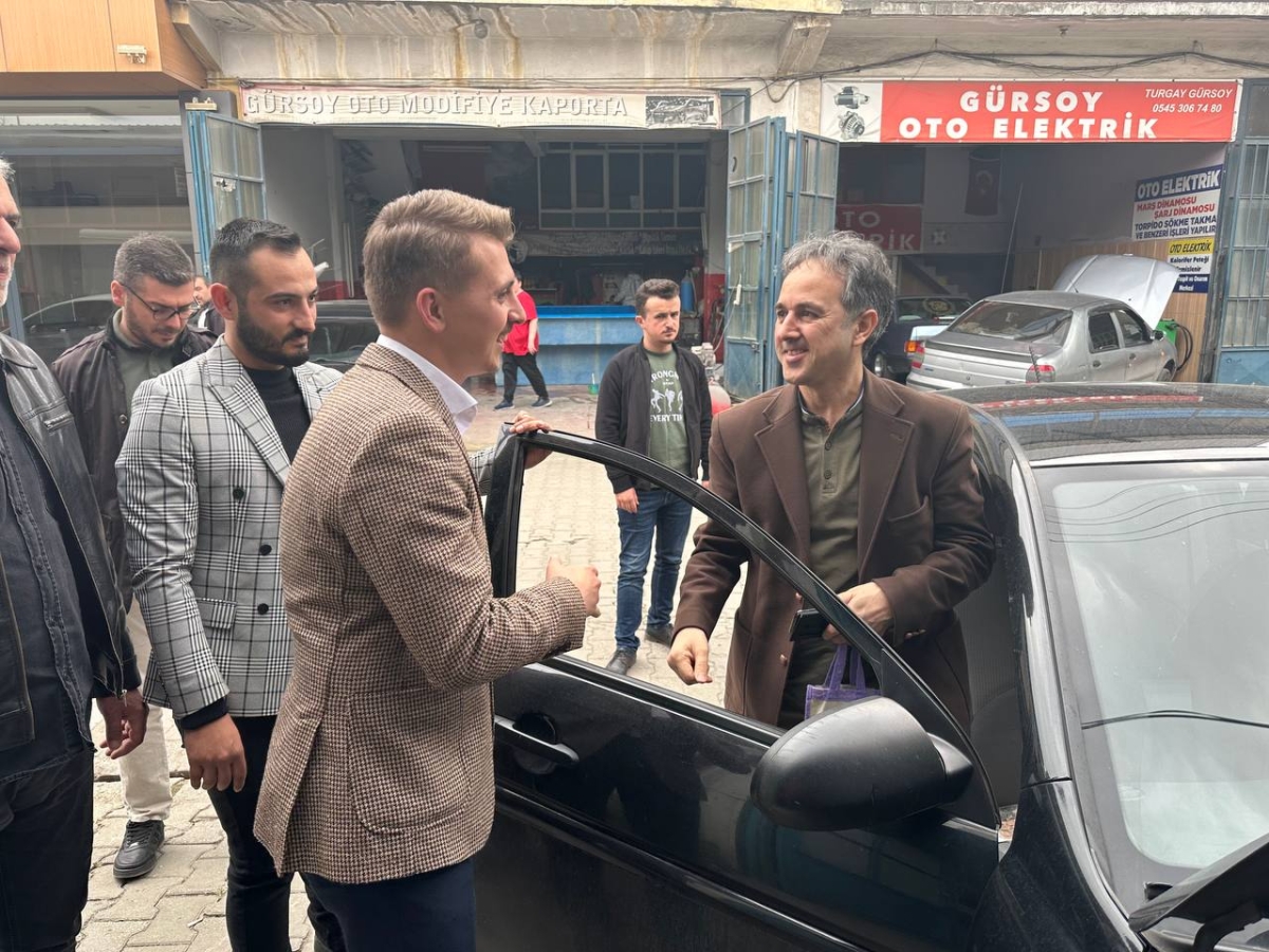 AK Parti Sakarya Milletvekili Adayı Rahmi Can Şeşen “Gençler Türkiye Yüzyılına en büyük desteği verecek”