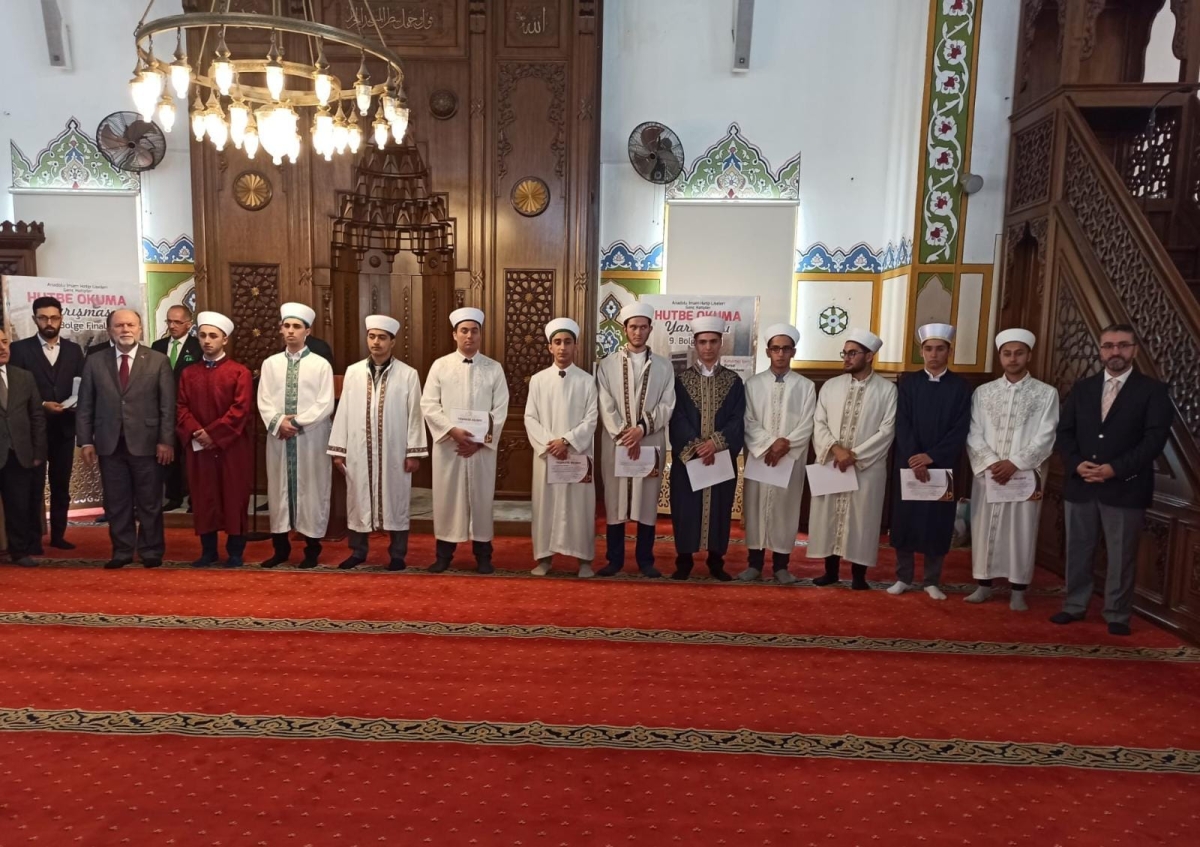 Genç Hatipler Hutbe Okuma Yarışması Bölge Finali Sakarya'da Yapıldı
