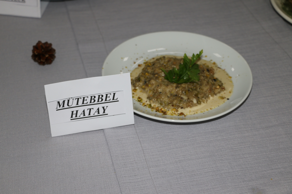 YÖRESEL MÜTFAKLAR Gülsen YILDIZ ile Sakarya Halk Eğitim Merkezinde Görsel Şov İŞTE O KARELER.