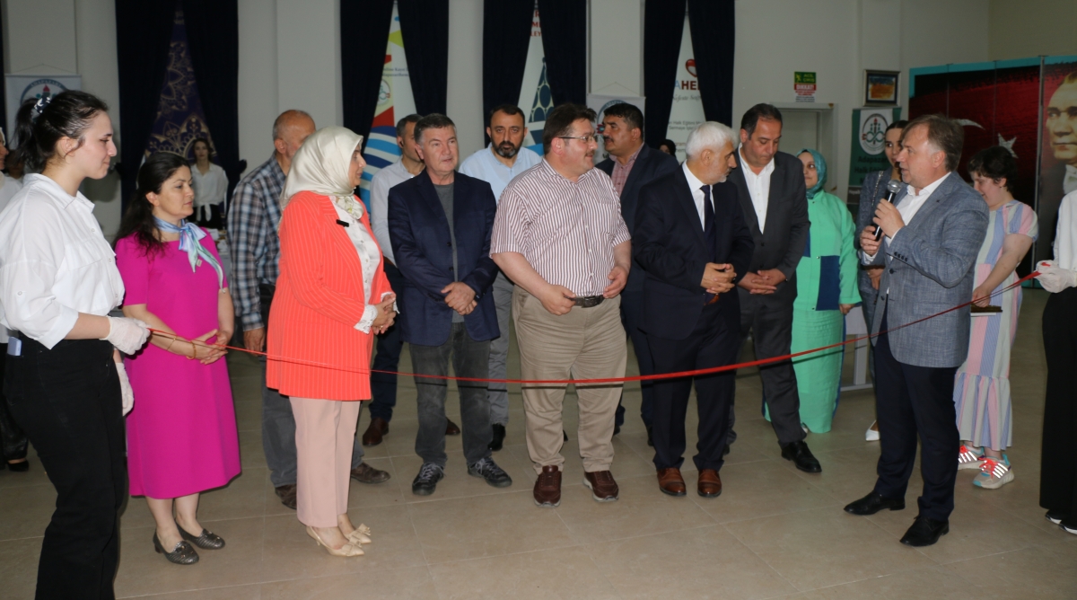 YÖRESEL MÜTFAKLAR Gülsen YILDIZ ile Sakarya Halk Eğitim Merkezinde Görsel Şov İŞTE O KARELER.