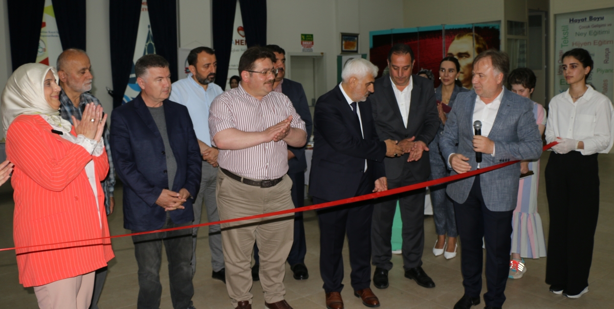 YÖRESEL MÜTFAKLAR Gülsen YILDIZ ile Sakarya Halk Eğitim Merkezinde Görsel Şov İŞTE O KARELER.