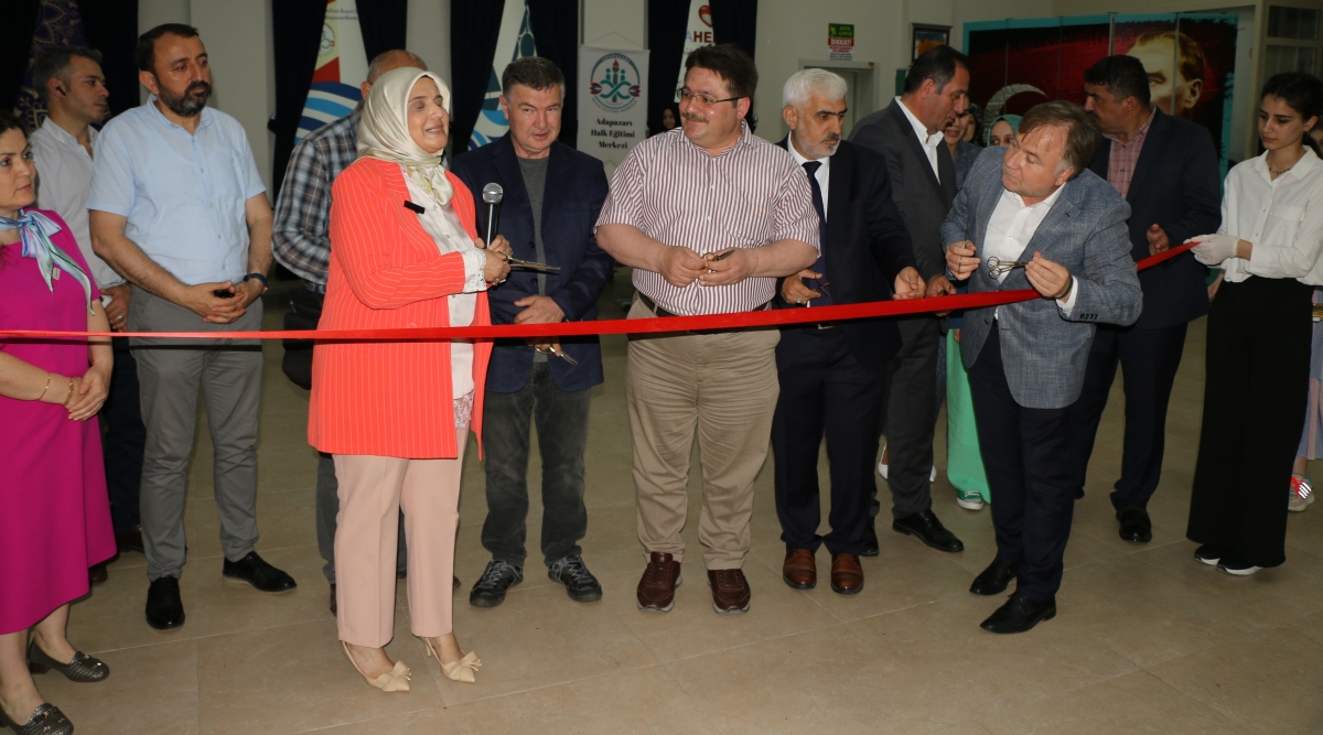 YÖRESEL MÜTFAKLAR Gülsen YILDIZ ile Sakarya Halk Eğitim Merkezinde Görsel Şov İŞTE O KARELER.