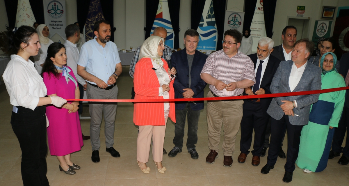 YÖRESEL MÜTFAKLAR Gülsen YILDIZ ile Sakarya Halk Eğitim Merkezinde Görsel Şov İŞTE O KARELER.