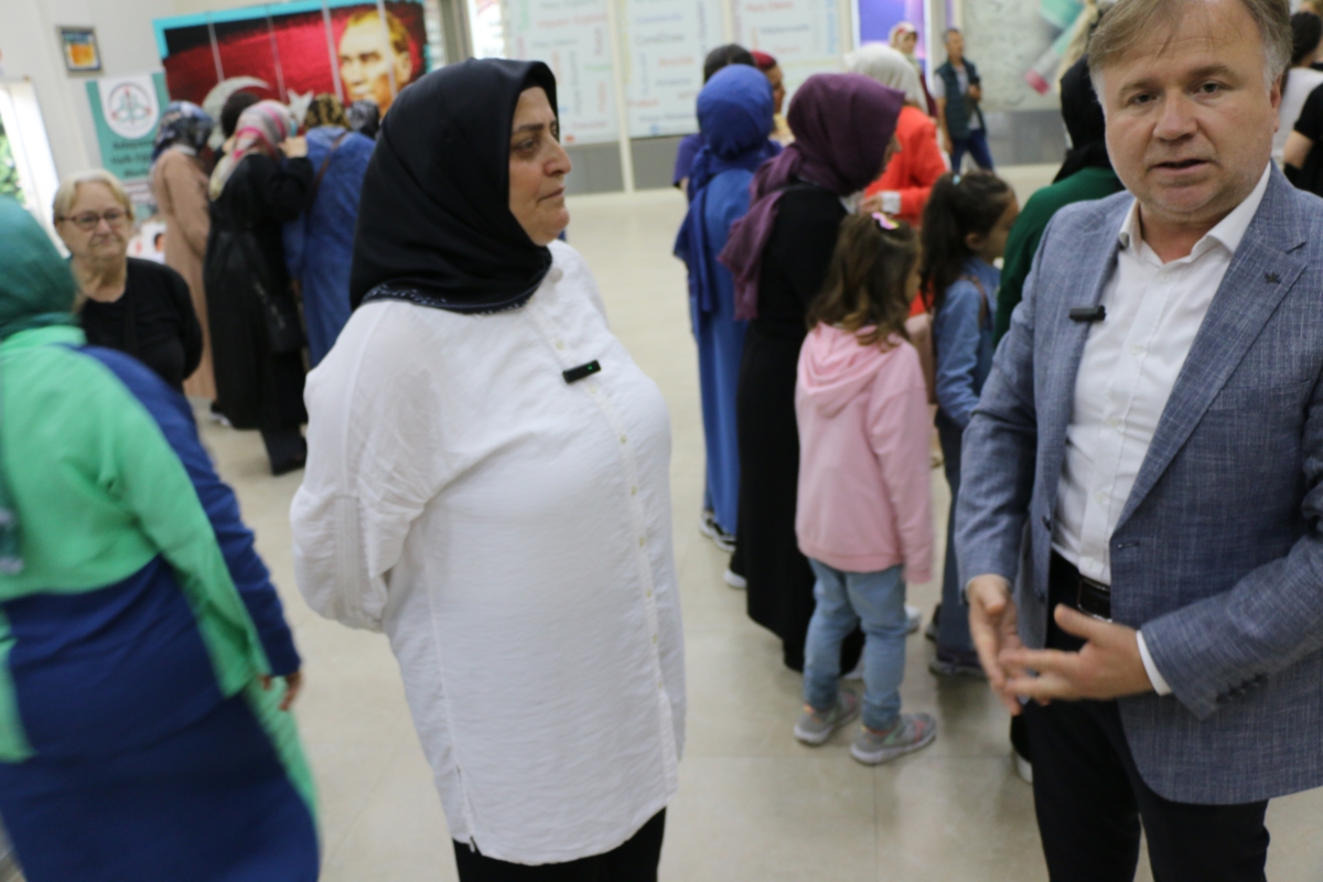 YÖRESEL MÜTFAKLAR Gülsen YILDIZ ile Sakarya Halk Eğitim Merkezinde Görsel Şov İŞTE O KARELER.