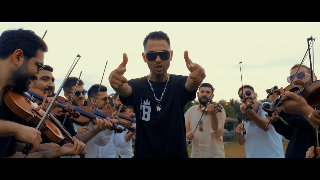 İstanbul Strings ve Konfezardan Bir İlk
