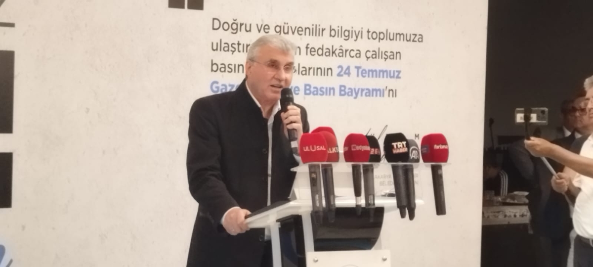 24 TEMMUZ GAZETECİLER VE BASIN BAYRAMINDA SBB BAŞKANI EKREM YÜCE ULUSAL VE YEREL BASIN İLE BİR ARADA