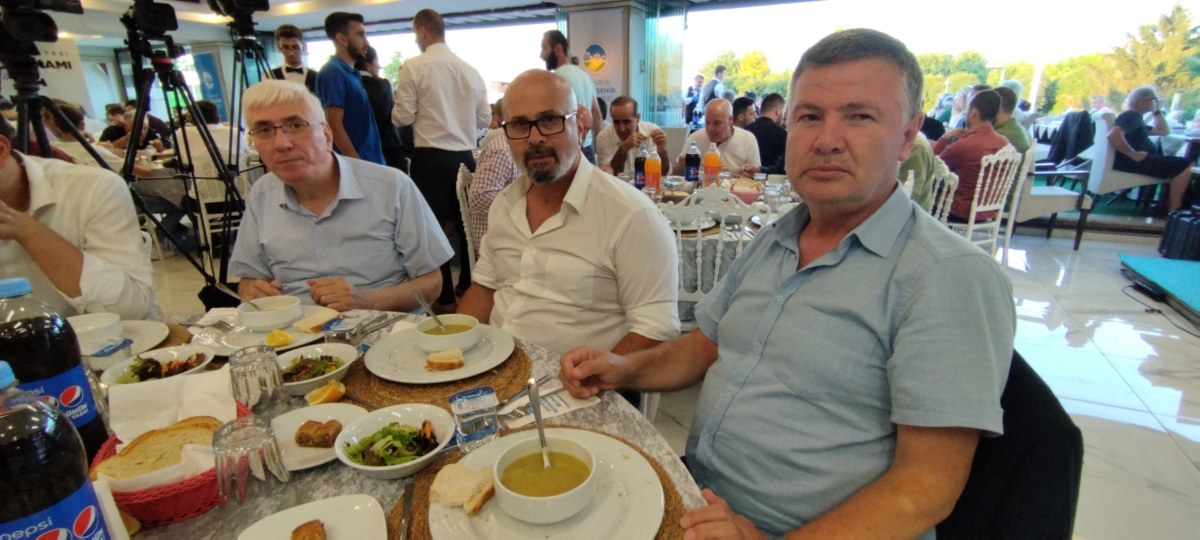 24 TEMMUZ GAZETECİLER VE BASIN BAYRAMINDA SBB BAŞKANI EKREM YÜCE ULUSAL VE YEREL BASIN İLE BİR ARADA