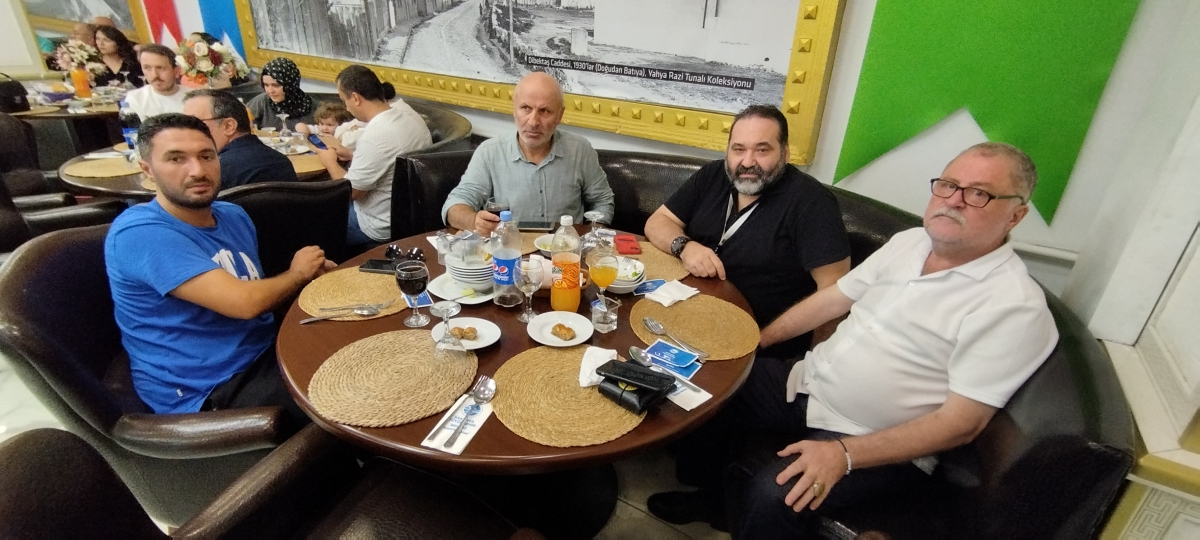 24 TEMMUZ GAZETECİLER VE BASIN BAYRAMINDA SBB BAŞKANI EKREM YÜCE ULUSAL VE YEREL BASIN İLE BİR ARADA