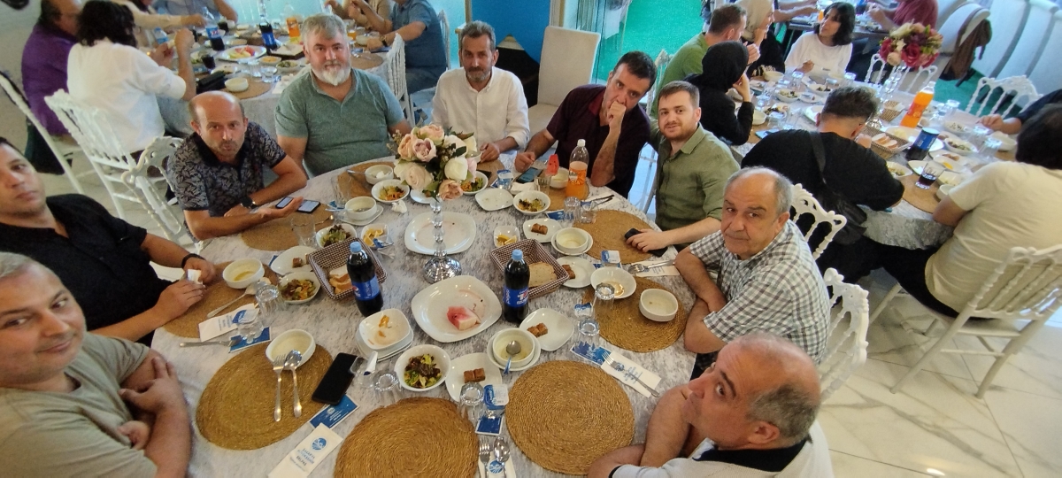 24 TEMMUZ GAZETECİLER VE BASIN BAYRAMINDA SBB BAŞKANI EKREM YÜCE ULUSAL VE YEREL BASIN İLE BİR ARADA
