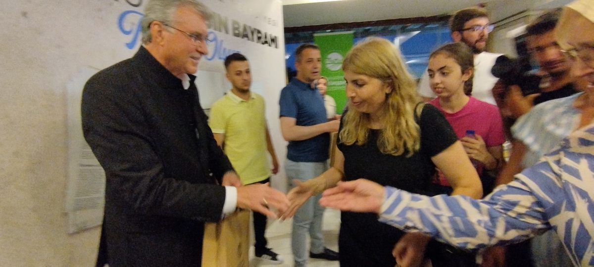 24 TEMMUZ GAZETECİLER VE BASIN BAYRAMINDA SBB BAŞKANI EKREM YÜCE ULUSAL VE YEREL BASIN İLE BİR ARADA