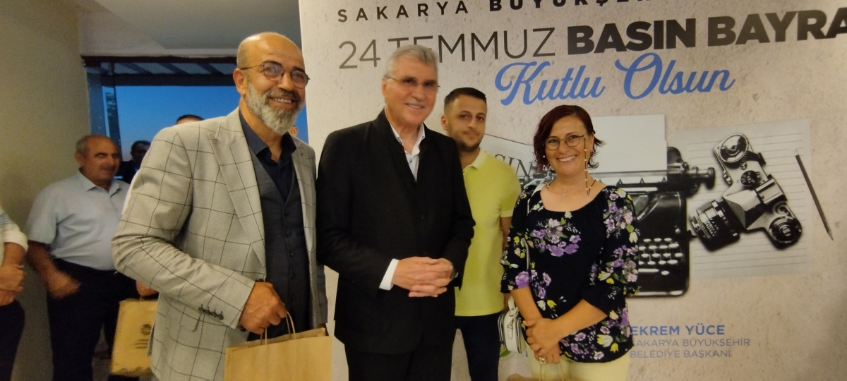 24 TEMMUZ GAZETECİLER VE BASIN BAYRAMINDA SBB BAŞKANI EKREM YÜCE ULUSAL VE YEREL BASIN İLE BİR ARADA